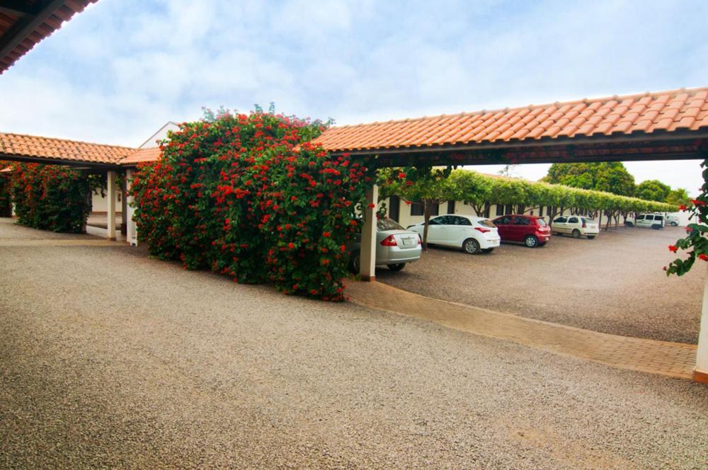 Mediterraneo Park Hotel Três Lagoas Exteriör bild